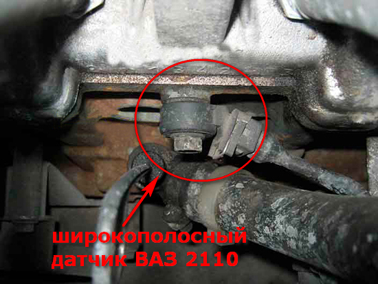 Где находится датчик детонации ваз 2110