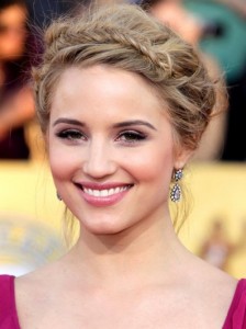 Delaem Pricheski S Kosami I Kosichkami Na Korotkie Volosy Smotret Video Video