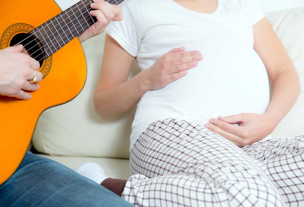 Музыка для малыша в утробе. Беременные поют. Вокал для беременных. Музыкотерапия для беременных.