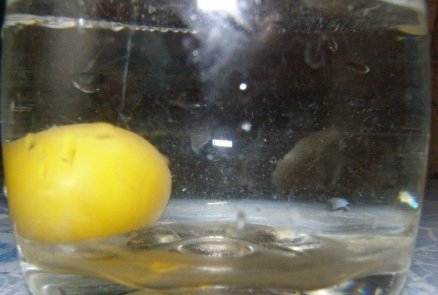 Снятие яйцом в воде. Яйцо в воде. Выкатывание порчи яйцом.